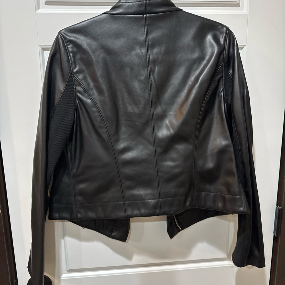 Women's Black Faux Leather Jacket - Picture 8 of 8